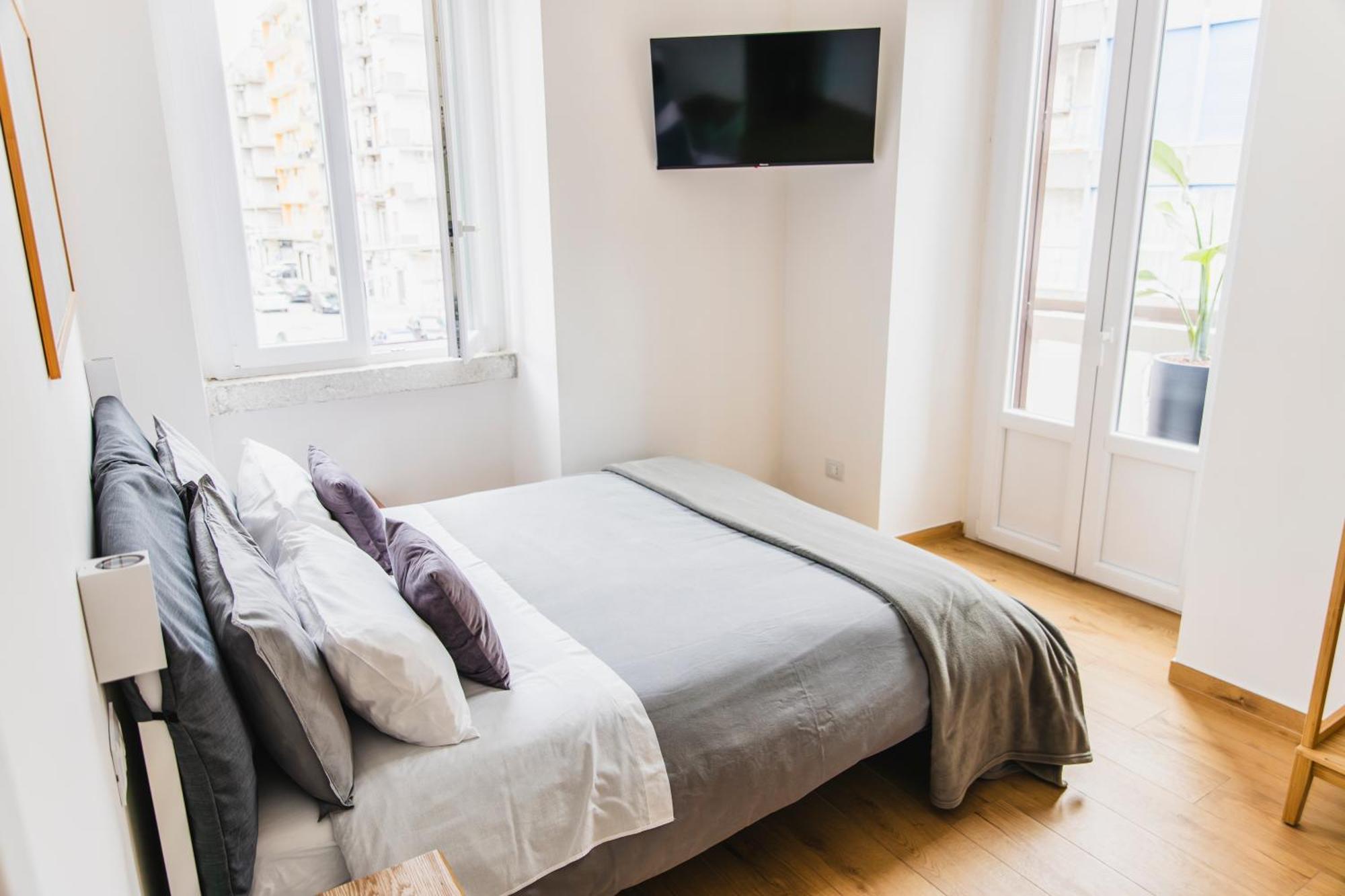 Dimora De Gasperi Apartment Bari Bagian luar foto